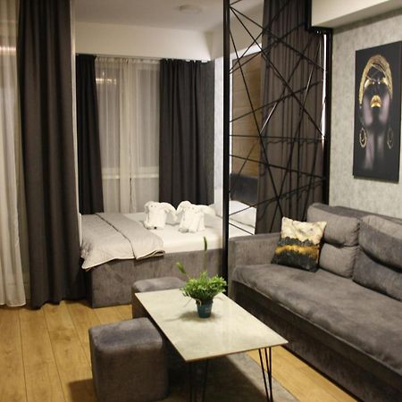 Luxury Apartment Skopje Buitenkant foto